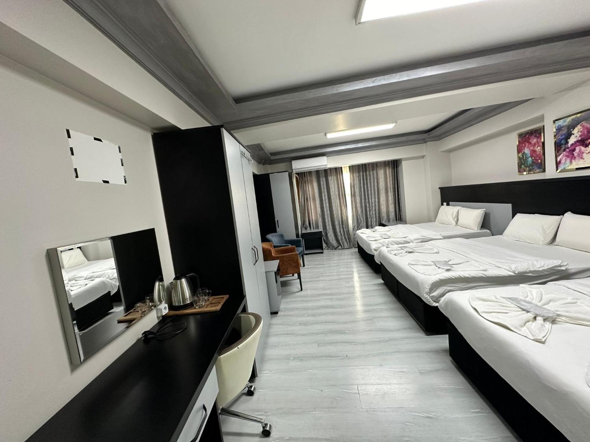 Retrol Hotel Istanboel Buitenkant foto